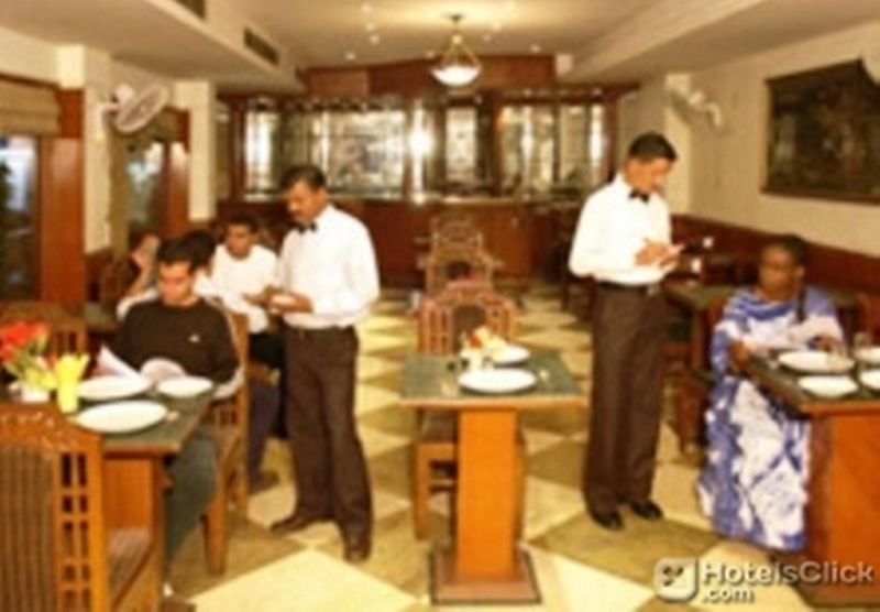 โรงแรมรอนัค อินเตอร์เนชั่นนอล นิวเดลี ภายนอก รูปภาพ